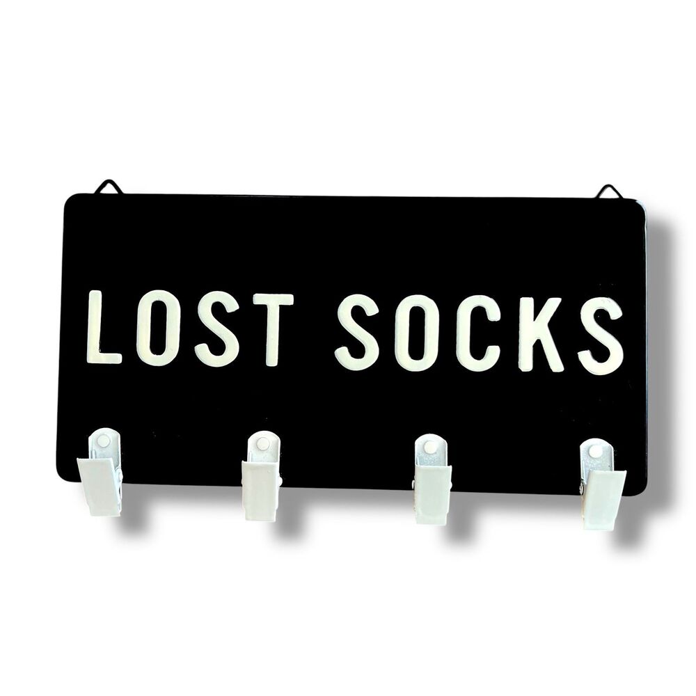Lost Socks Metal Signs with Clips - Picture 5 of 6